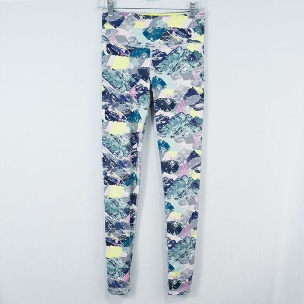 Victorias Secret VSX Knockout Tight Active Leggings Size S Long Abstract Geo Gym